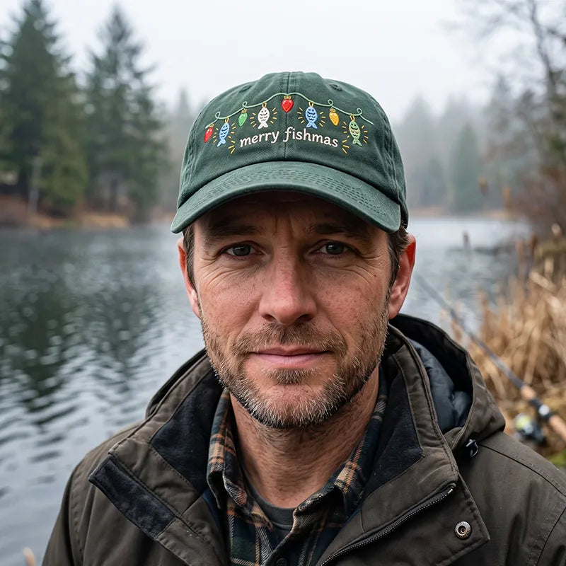Merry Fishmas Vintage Fishing Christmas Classic Cap