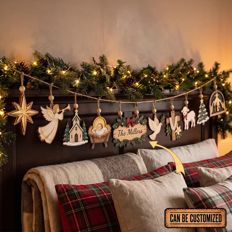 Personalized Christian Christmas 10-Piece Wooden Garland