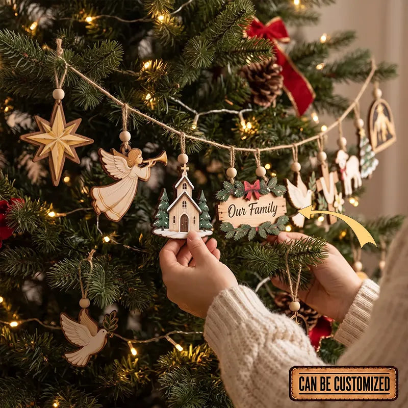 Personalized Christian Christmas 10-Piece Wooden Garland